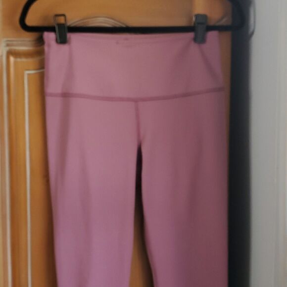 Leggings,  mauve, size‎ medium. 90 DEGREE. BY REFLEX. good used condition. - Picture 2 of 7